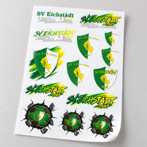 SV Eichstädt 1949 Stickerbogen A4 – 13 Motive auf weißem Trägerpapier mit angedeuteten Schnittkonturen